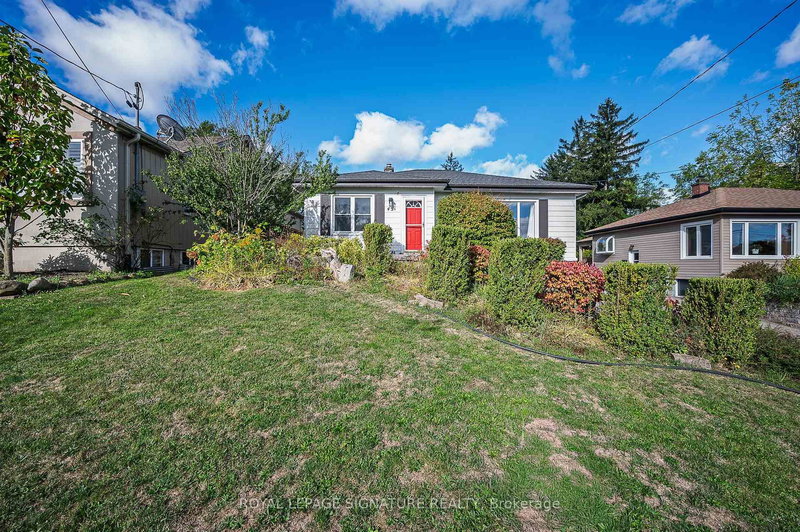 43 Lake Ave N, Hamilton, L8E 1L2 | Image 3