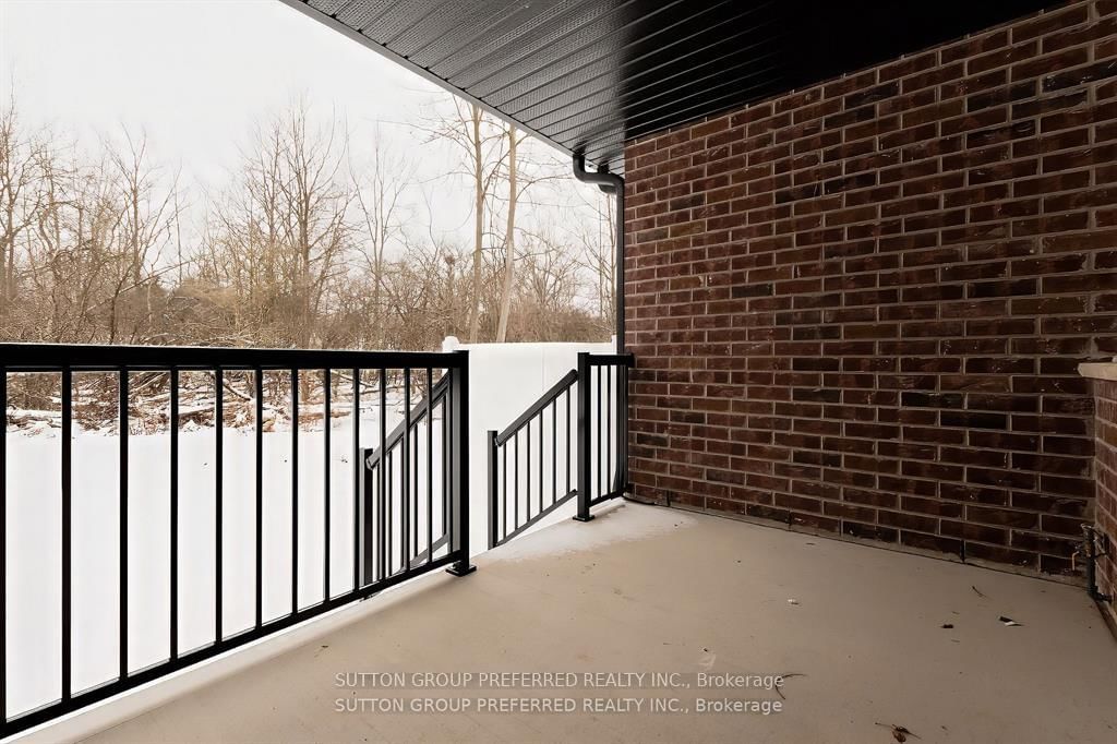 175 GLENGARIFF Drive • #16 • Southwold, ON photo 15