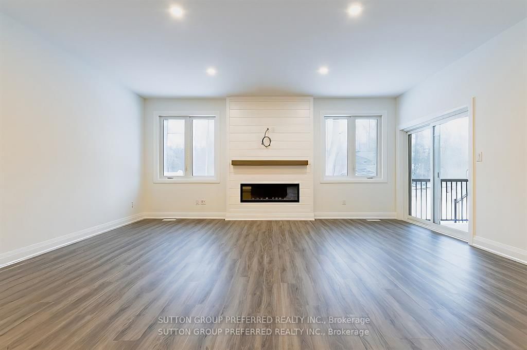 175 GLENGARIFF Drive • #16 • Southwold, ON photo 9