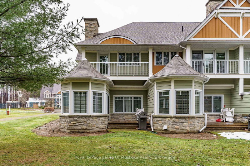 Villa 1, Week 7 - 1020 Birch Glen Rd, Lake of Bays, P0B 1A0 | Image 2
