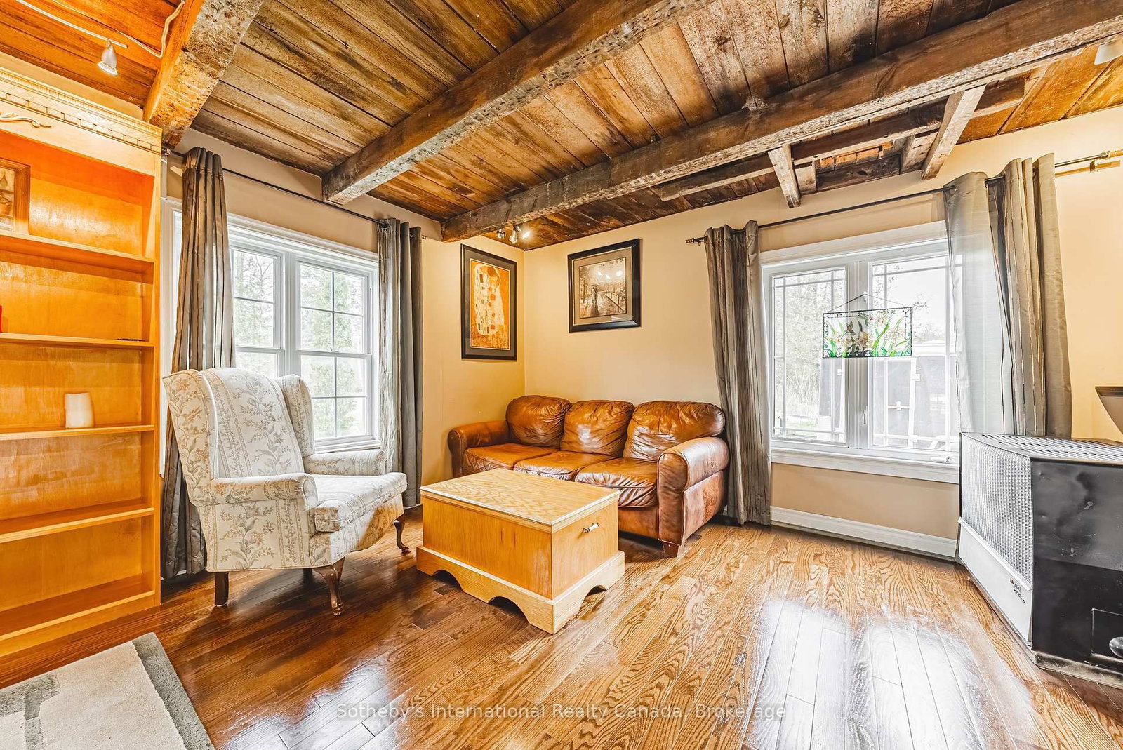 Detached House for sale at 1680 Old Brock Street, Norfolk, Ontario, N0E 1W0 - Vittoria - MLS: X12440998