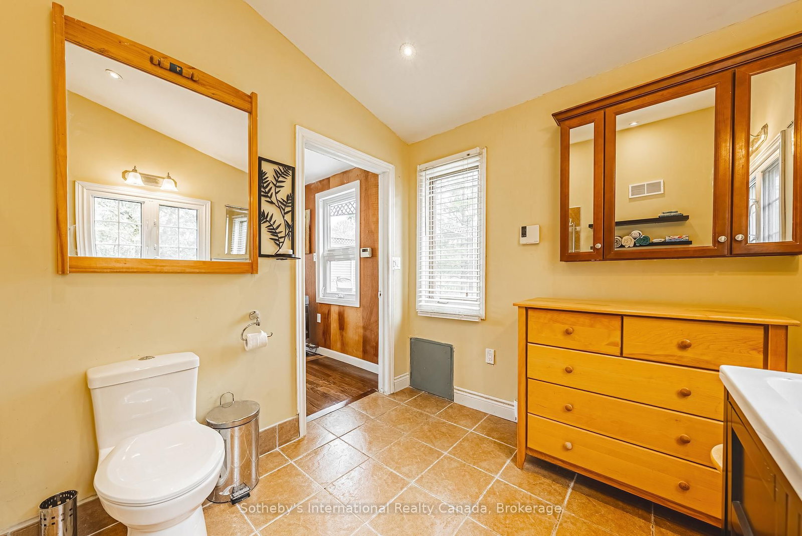 1680 Old Brock Street • Norfolk, ON photo 24