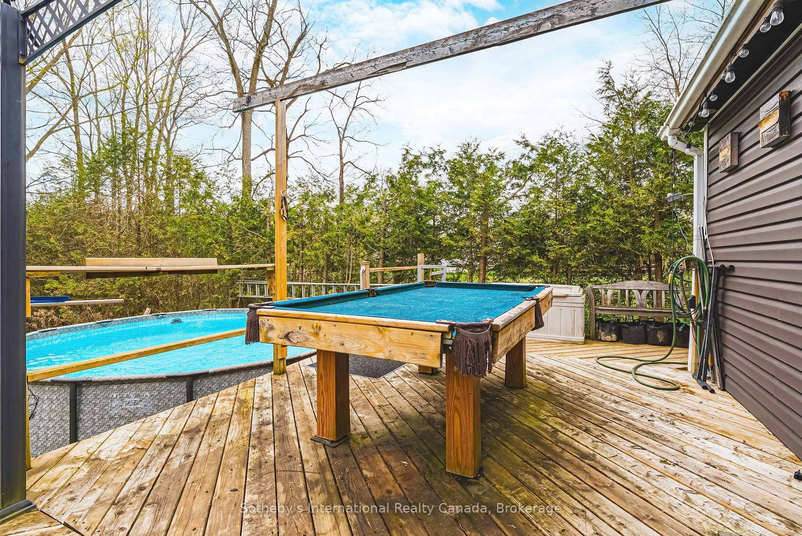 Detached House for sale at 1680 Old Brock Street, Norfolk, Ontario, N0E 1W0 - Vittoria - MLS: X12440998