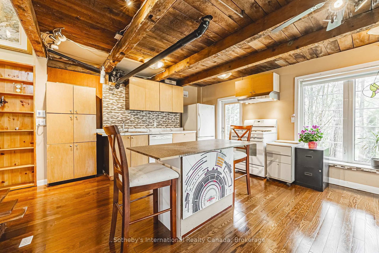 Detached House for sale at 1680 Old Brock Street, Norfolk, Ontario, N0E 1W0 - Vittoria - MLS: X12440998