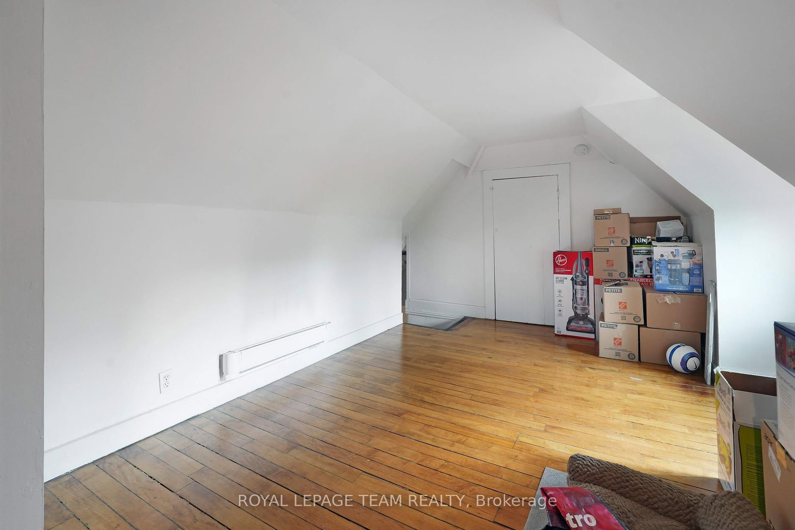 Listing Image 34