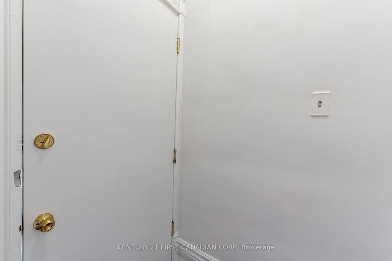 578 WATERLOO St, London East, N6B 2P9 | Image 3