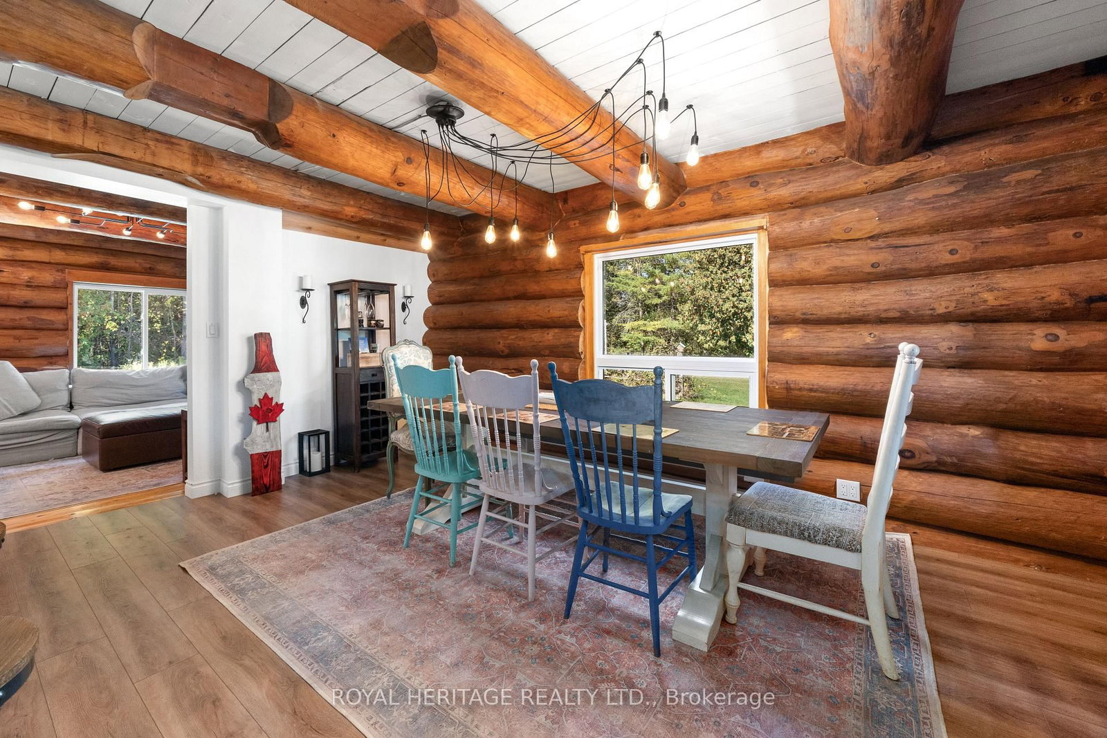 Listing Image 8