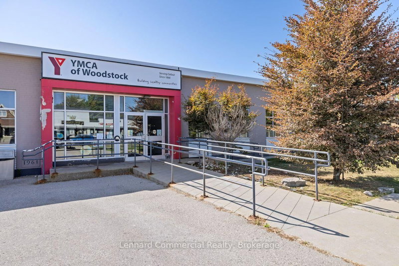 808 Dundas St, Woodstock, N4S 1G4 | Image 3