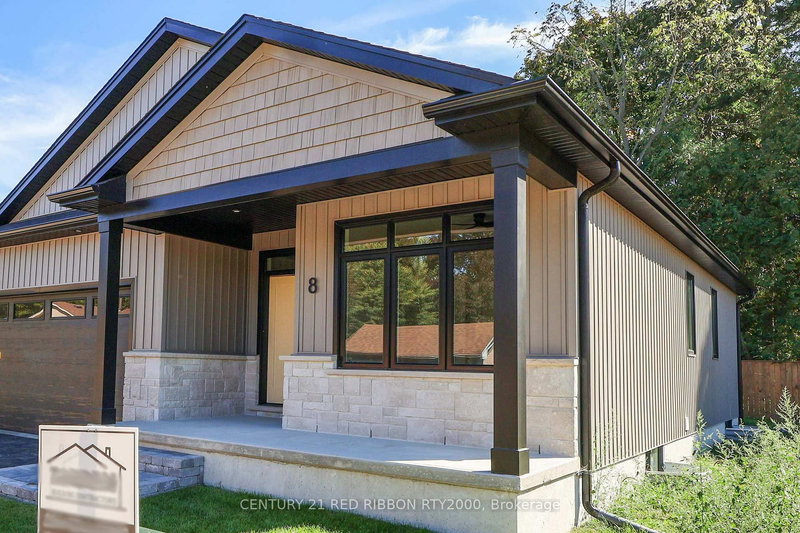 22 - 430 Head St N, Strathroy-Caradoc, N7G 2K2 | Image 2