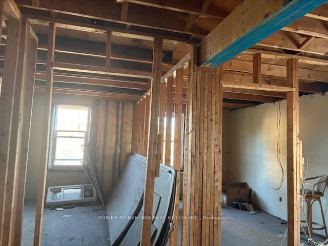 566 BAY St, Ottawa, K1R 6B9 | Image 2