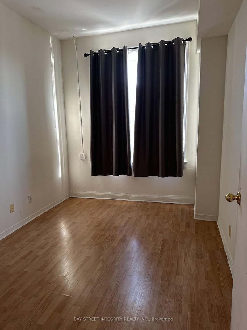 2 - 88 COLBORNE St, Brantford, N3T 2G5 | Image 3