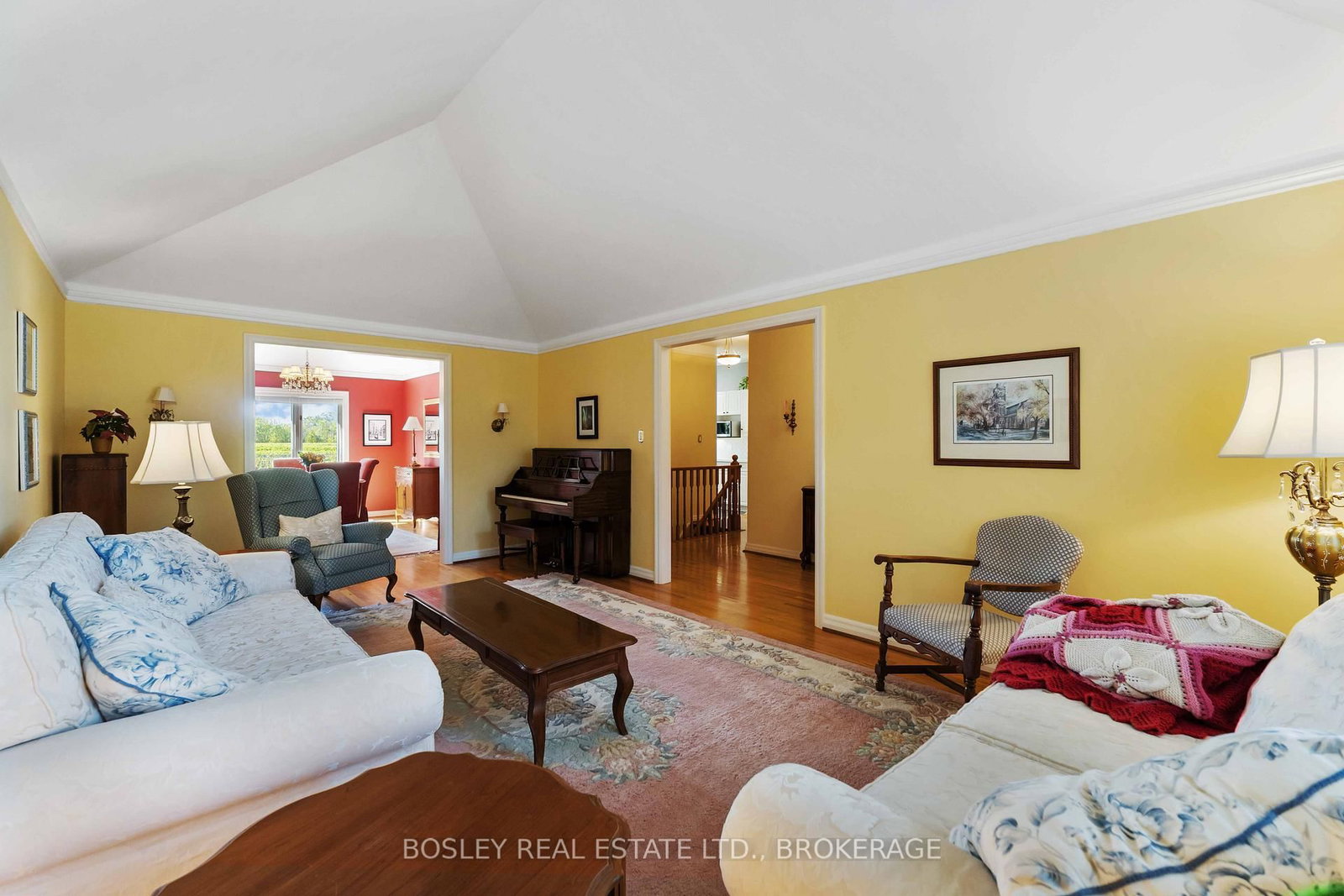 Listing Image 7
