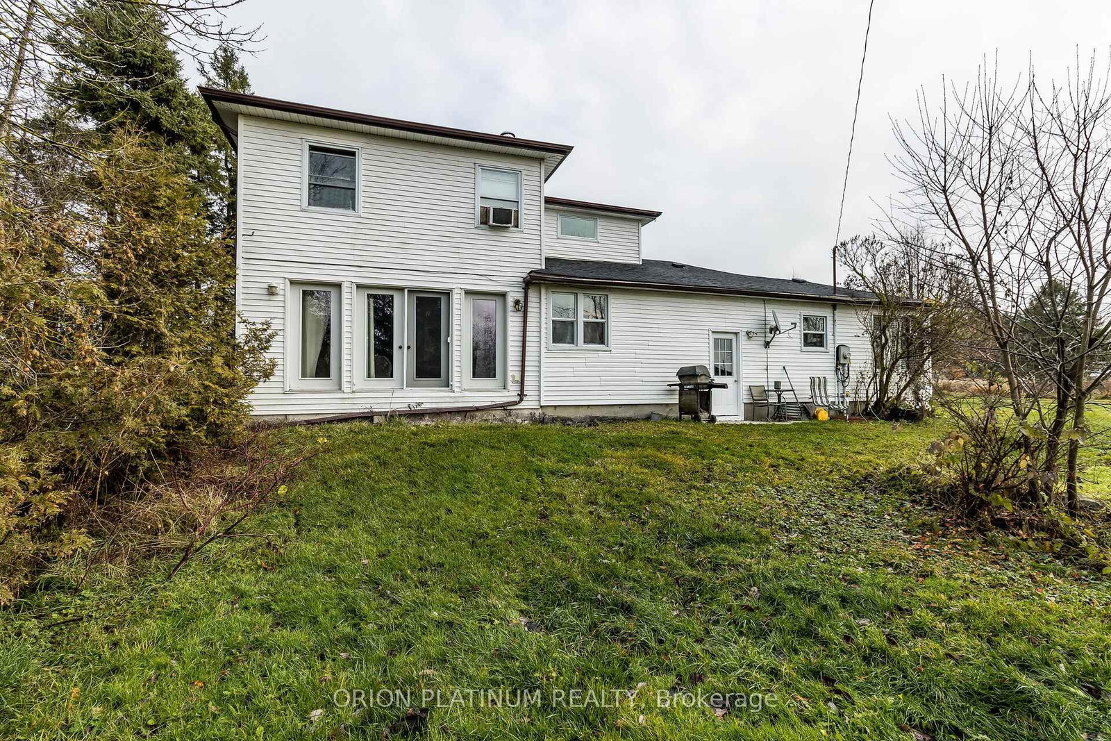 Listing Image 7
