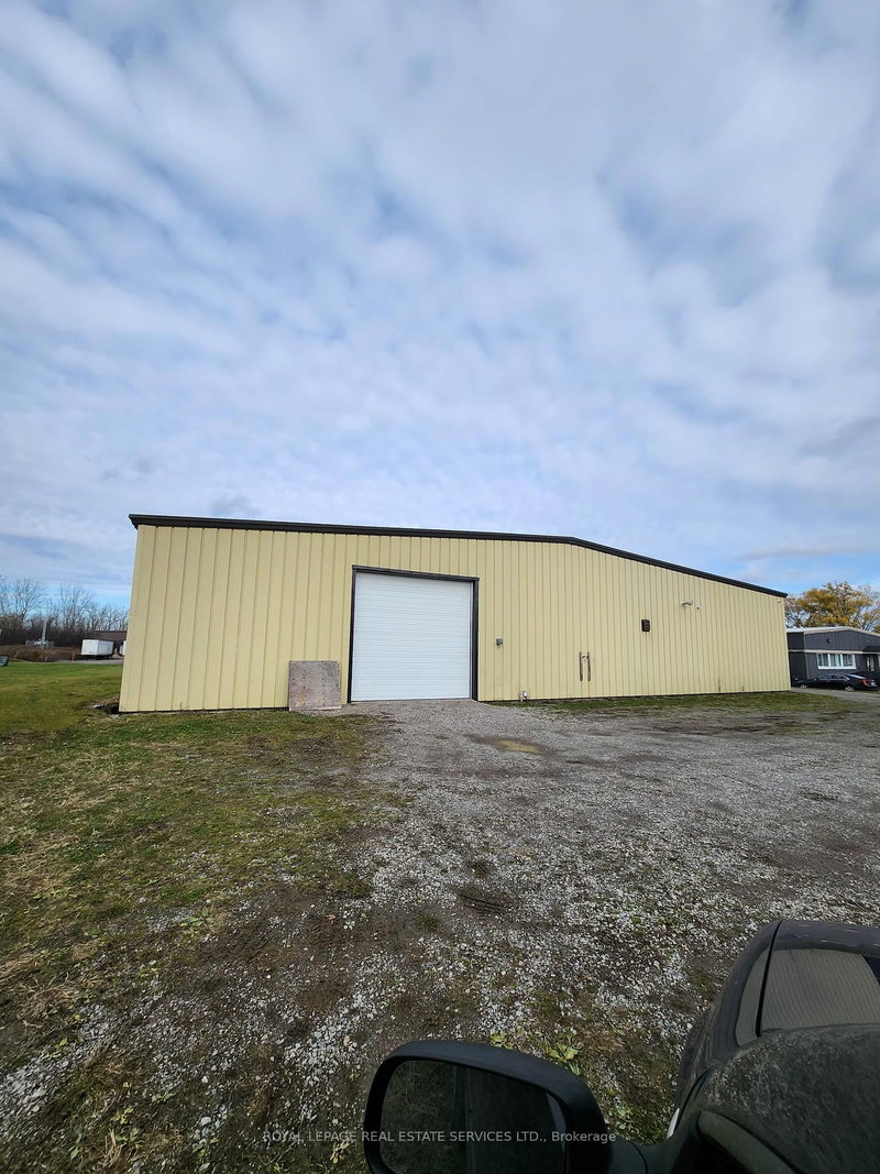 625 Industrial Dr, Fort Erie, L2A 5M4 | Image 2