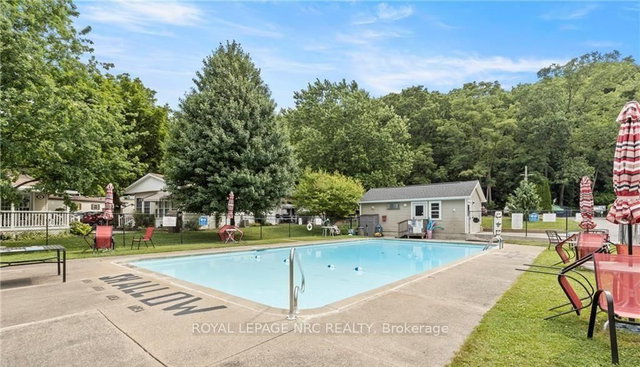 423 - 23 Four Mile Creek Road