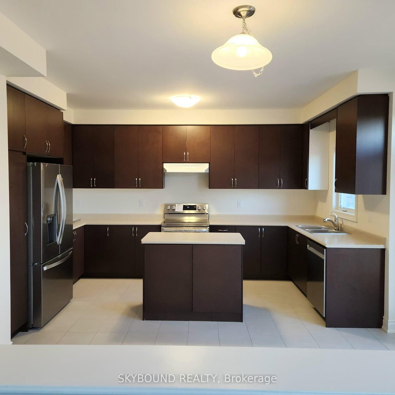 172 Bloomfield Cres, Cambridge, N1R 5S2 | Image 2