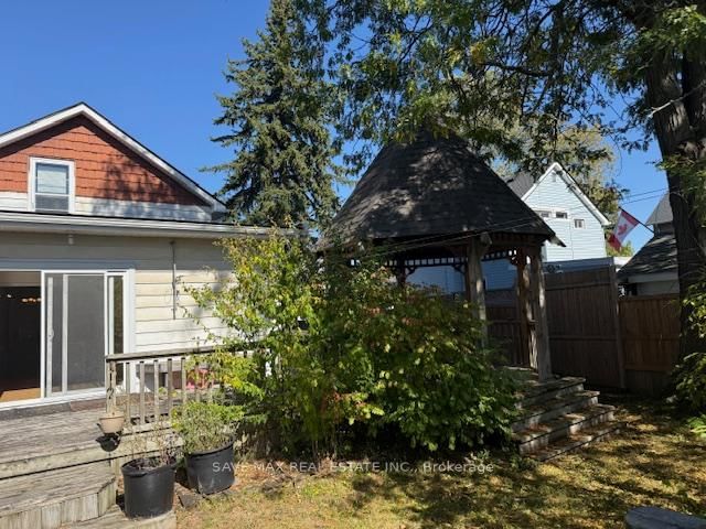 Listing Image 7