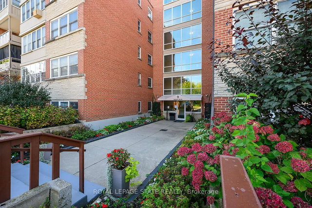 107 - 9 Grant Boulevard