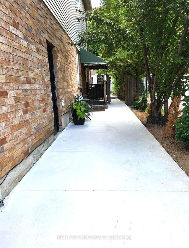 BASEMENT - 44 Meadowlands Boulevard