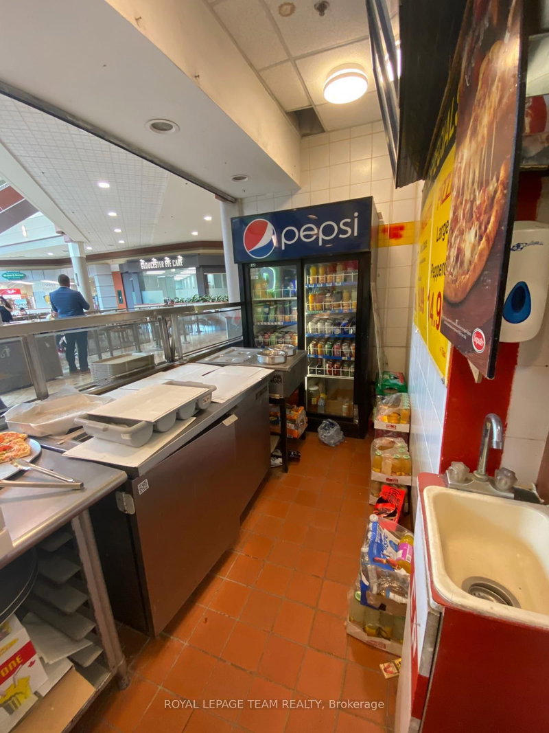 1980 Ogilvie Rd, Gloucester, K1J 9L3 | Image 3