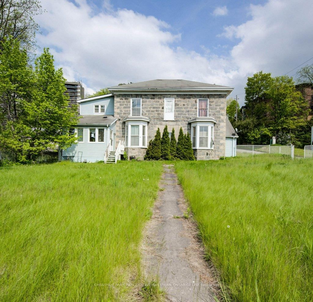 Listing Image 7