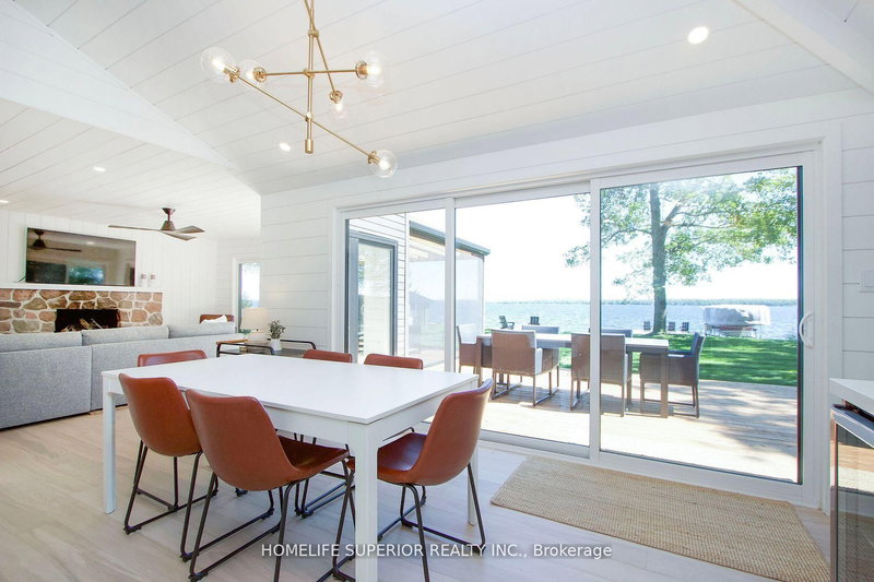 110 West Bay Blvd, Kawartha Lakes, K0M 2B0 | Image 2