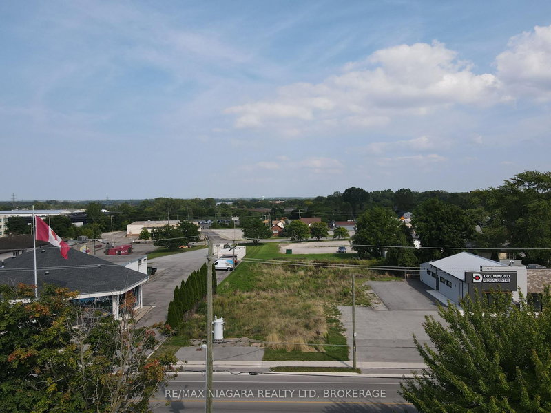 4354 DRUMMOND Rd, Niagara Falls, L2E 6S3 | Image 3