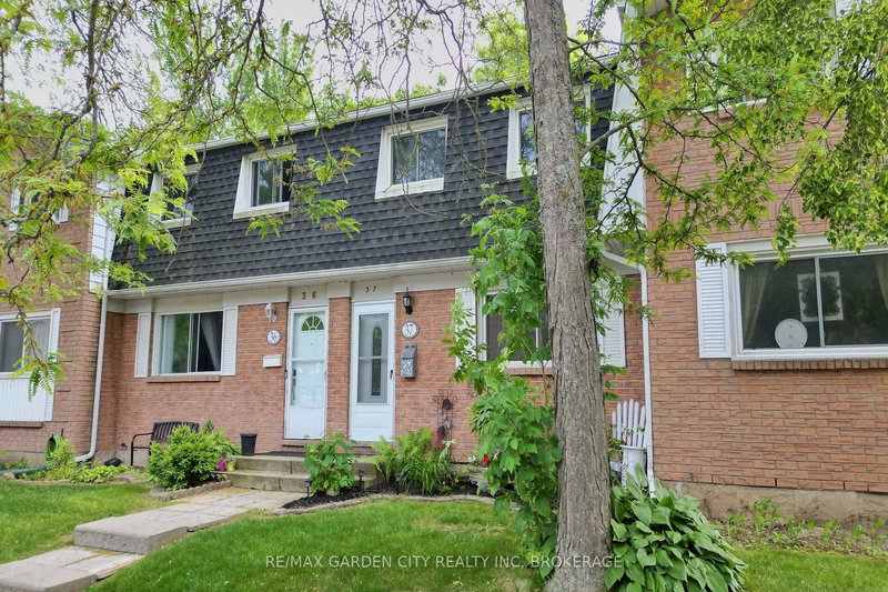 37 - 185 DENISTOUN St, Welland, L3C 6J6 | Image 3