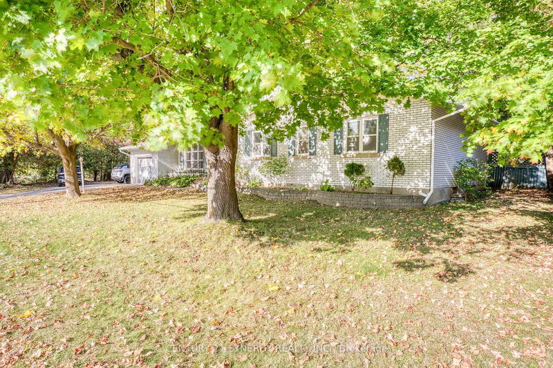 55 Drummond St W, Perth, K7H 2J9 | Image 2