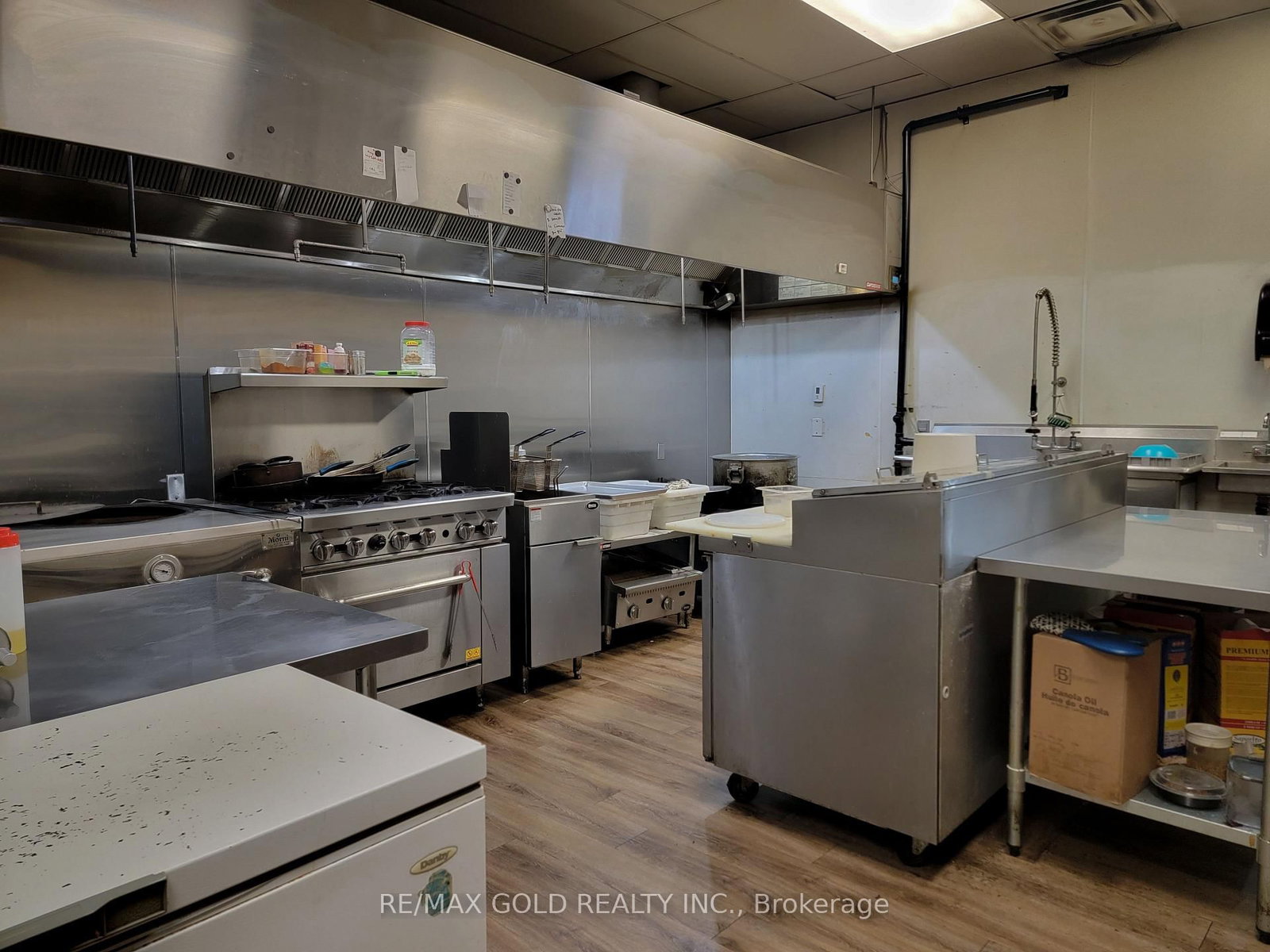 1020 Ontario Street, Unit 7 - Photo 12