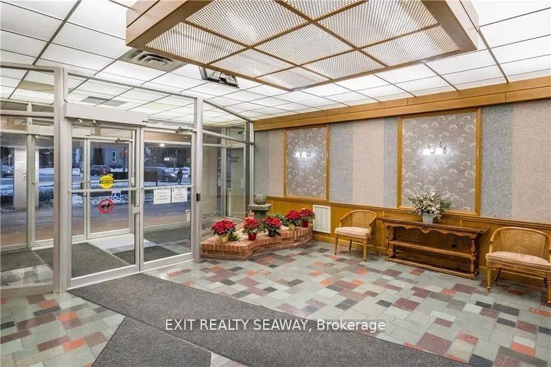 1107 - 308 Second St E, Cornwall, K6H 1Y9 | Image 3