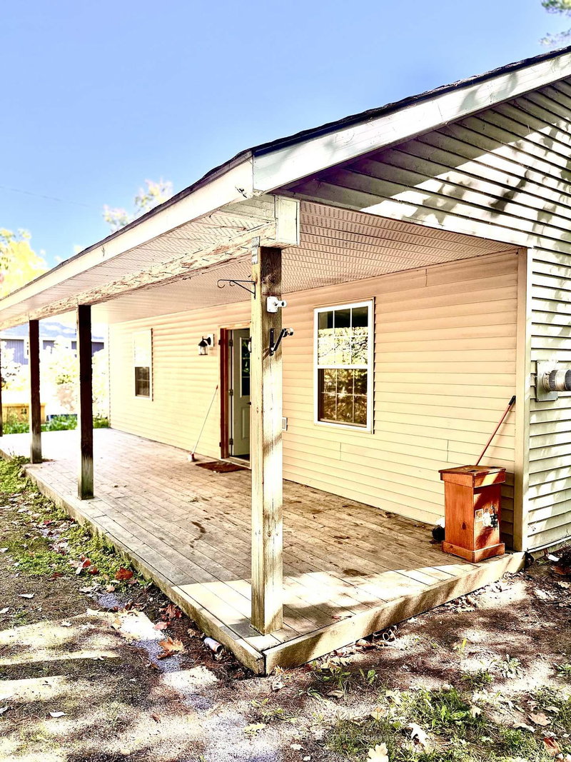 2 Oakwood Dr, Kawartha Lakes, K0M 1N0 | Image 2