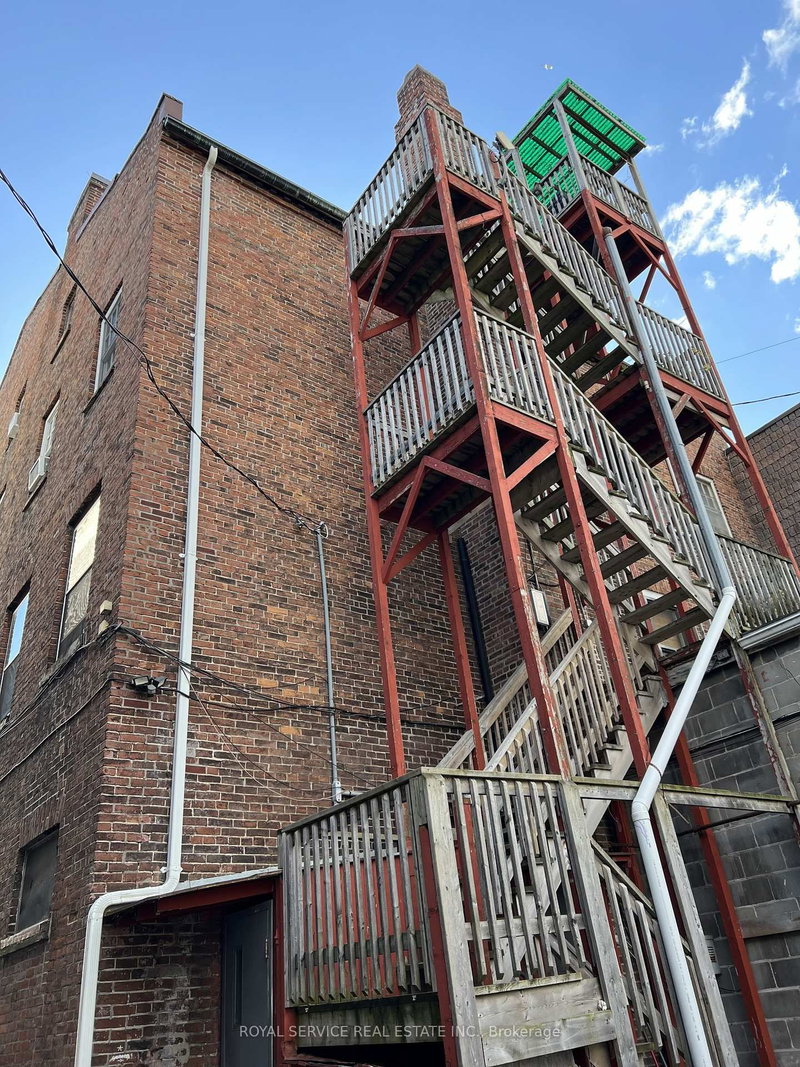 30 Walton St, Port Hope, L1A 1N1 | Image 2