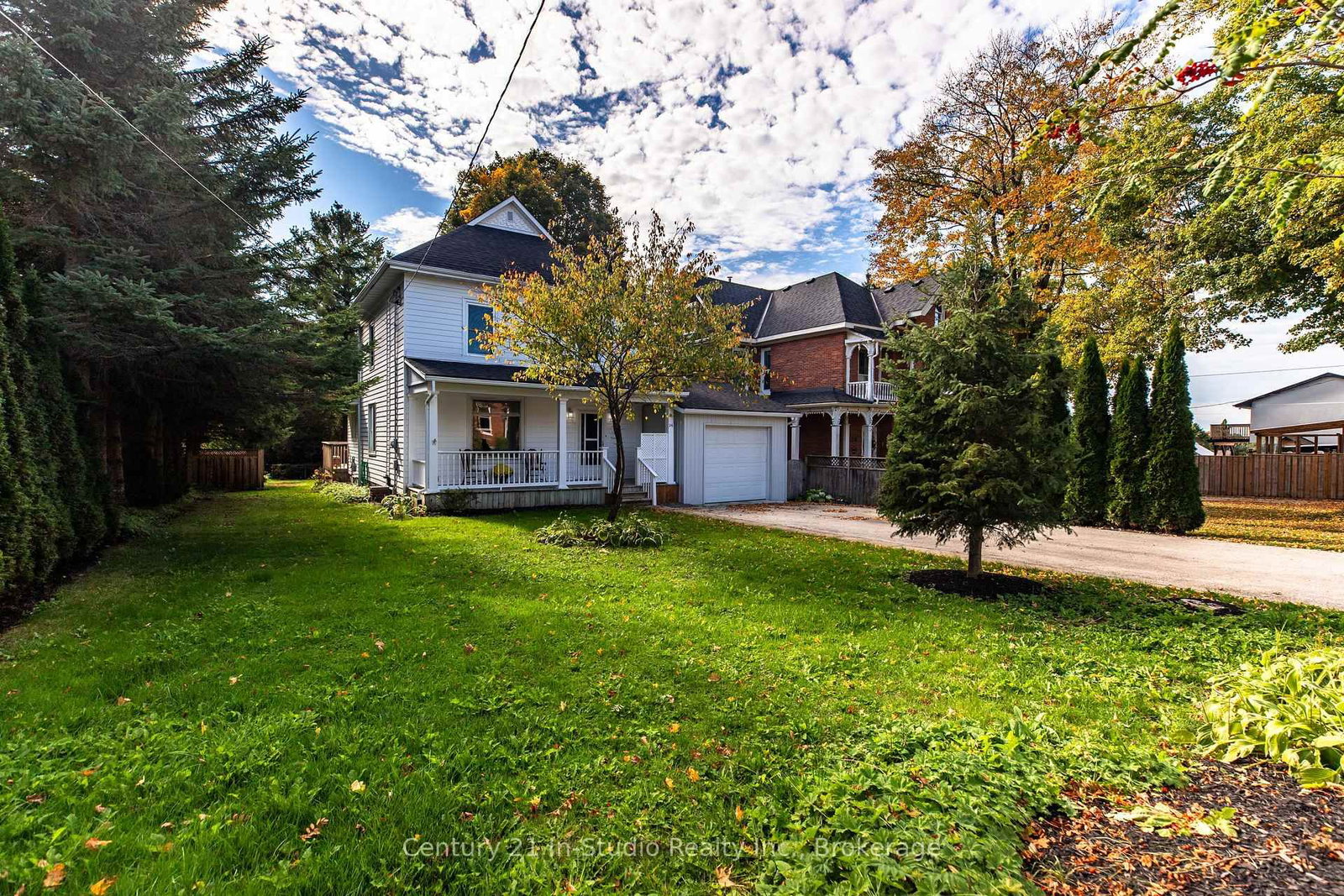 Listing photo 3