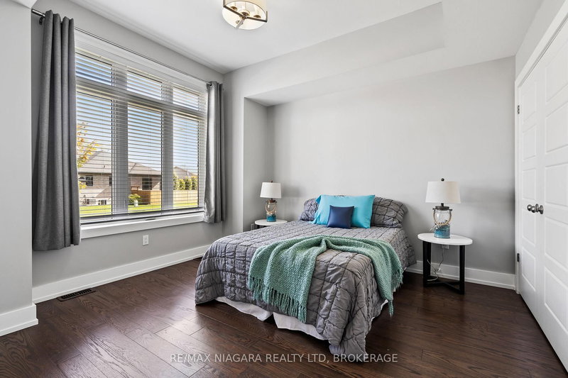 30 Renfield St, Port Colborne, L3K 0A7 | Image 3