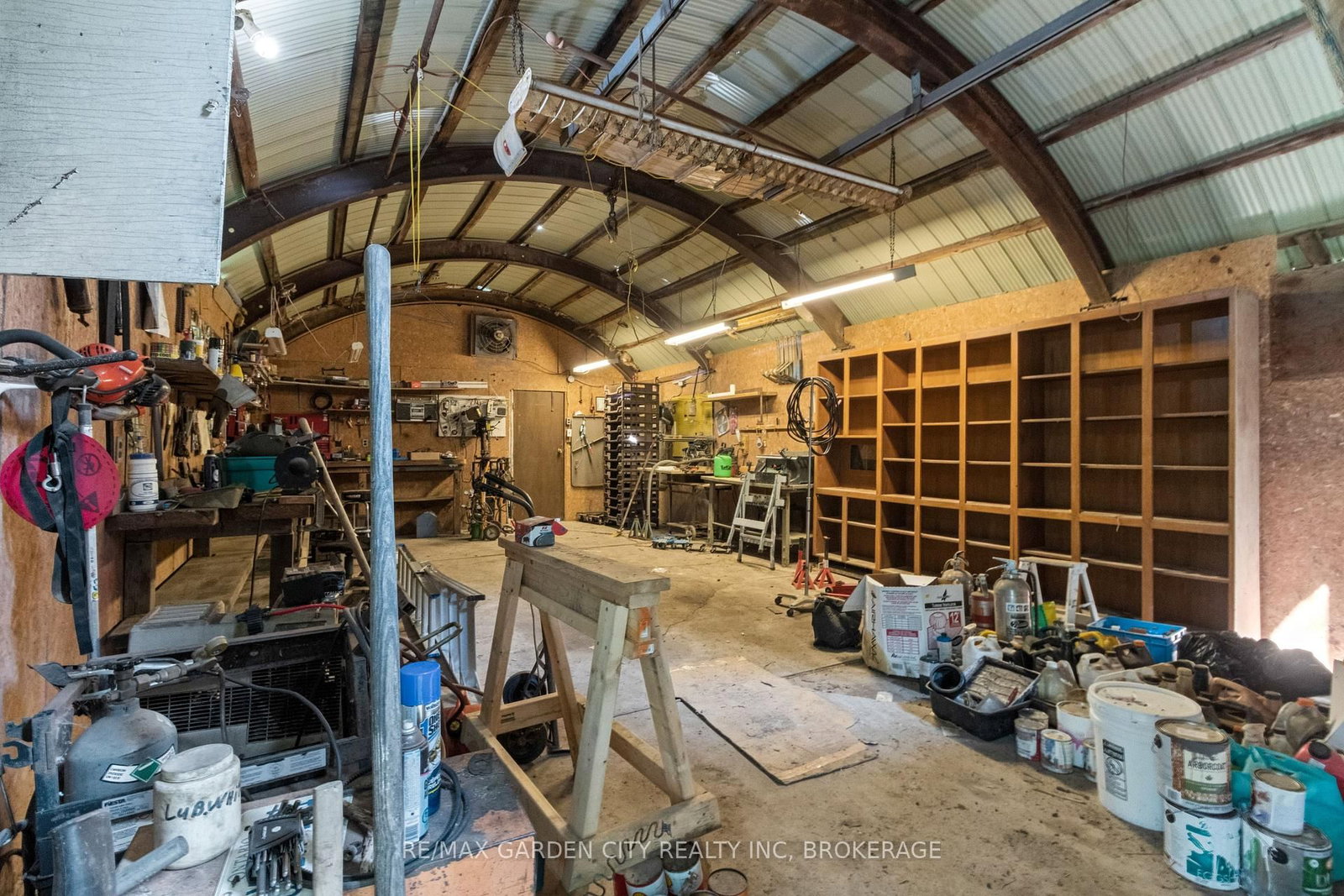 Listing Image 41