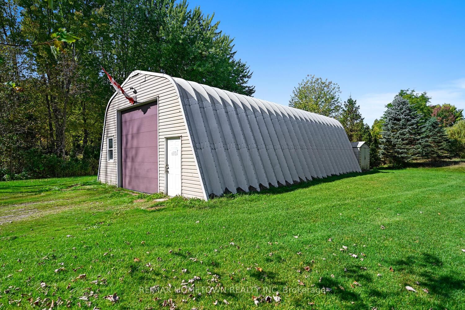 Listing Image 32