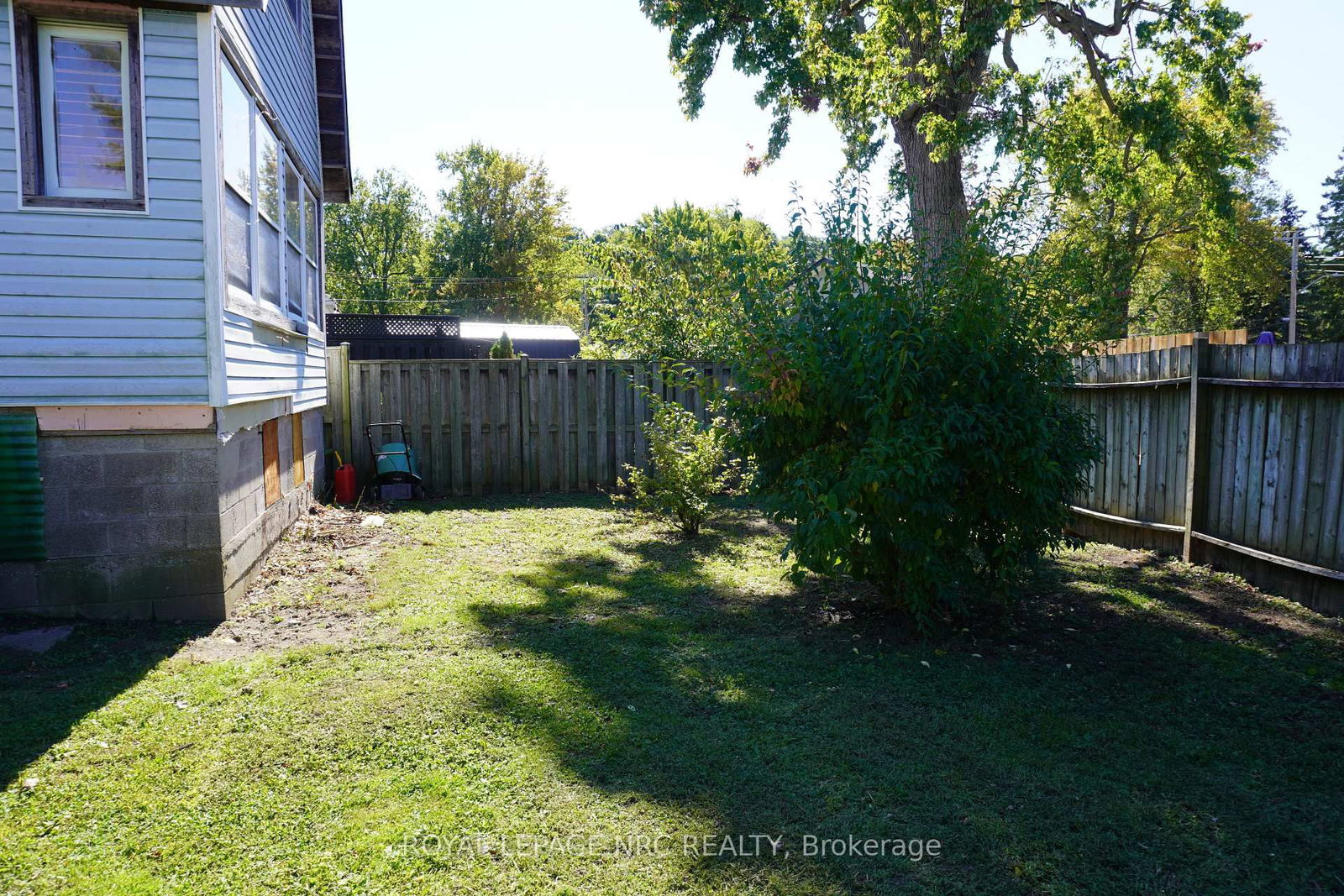 212 Lincoln Road W • Fort Erie, ON photo 12