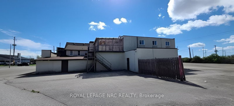 544 Garrison Rd, Fort Erie, L2A 1N4 | Image 2