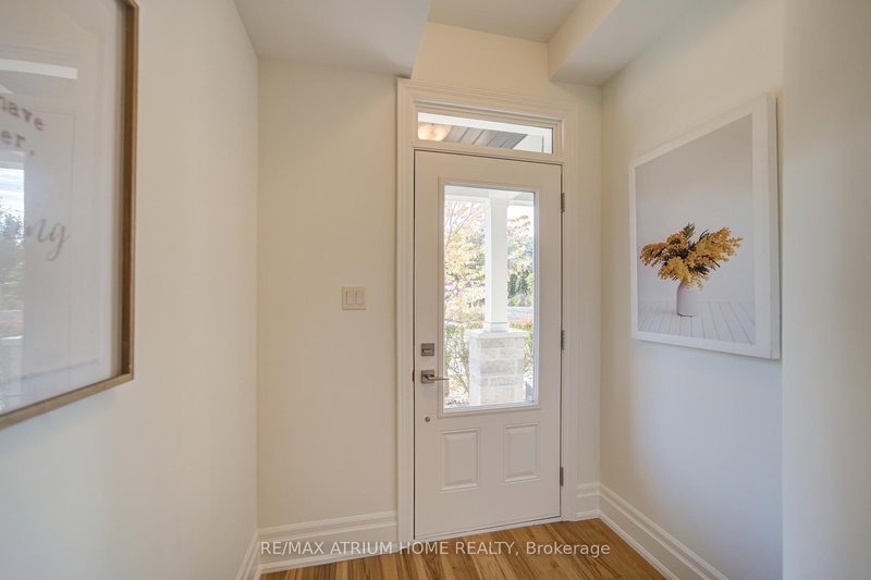 2 - 111 Wilson St E, Hamilton, L9B 2G7 | Image 3