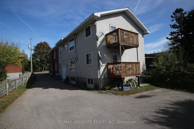278 W Elgin Street • Arnprior, ON photo 6