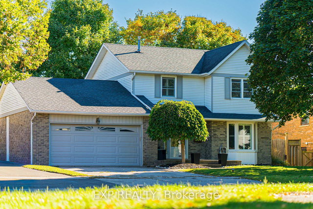 54 Pathfinder Crescent