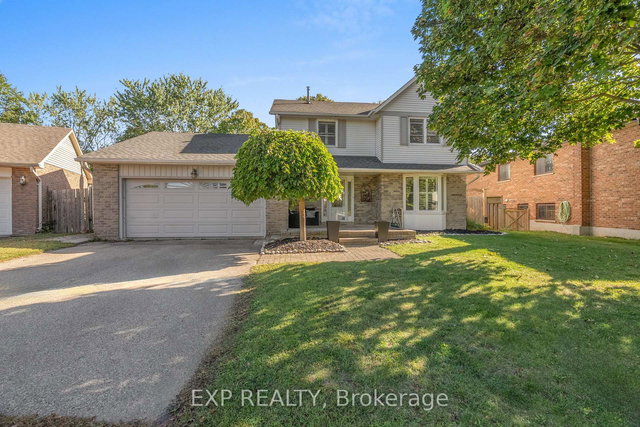 54 Pathfinder Crescent