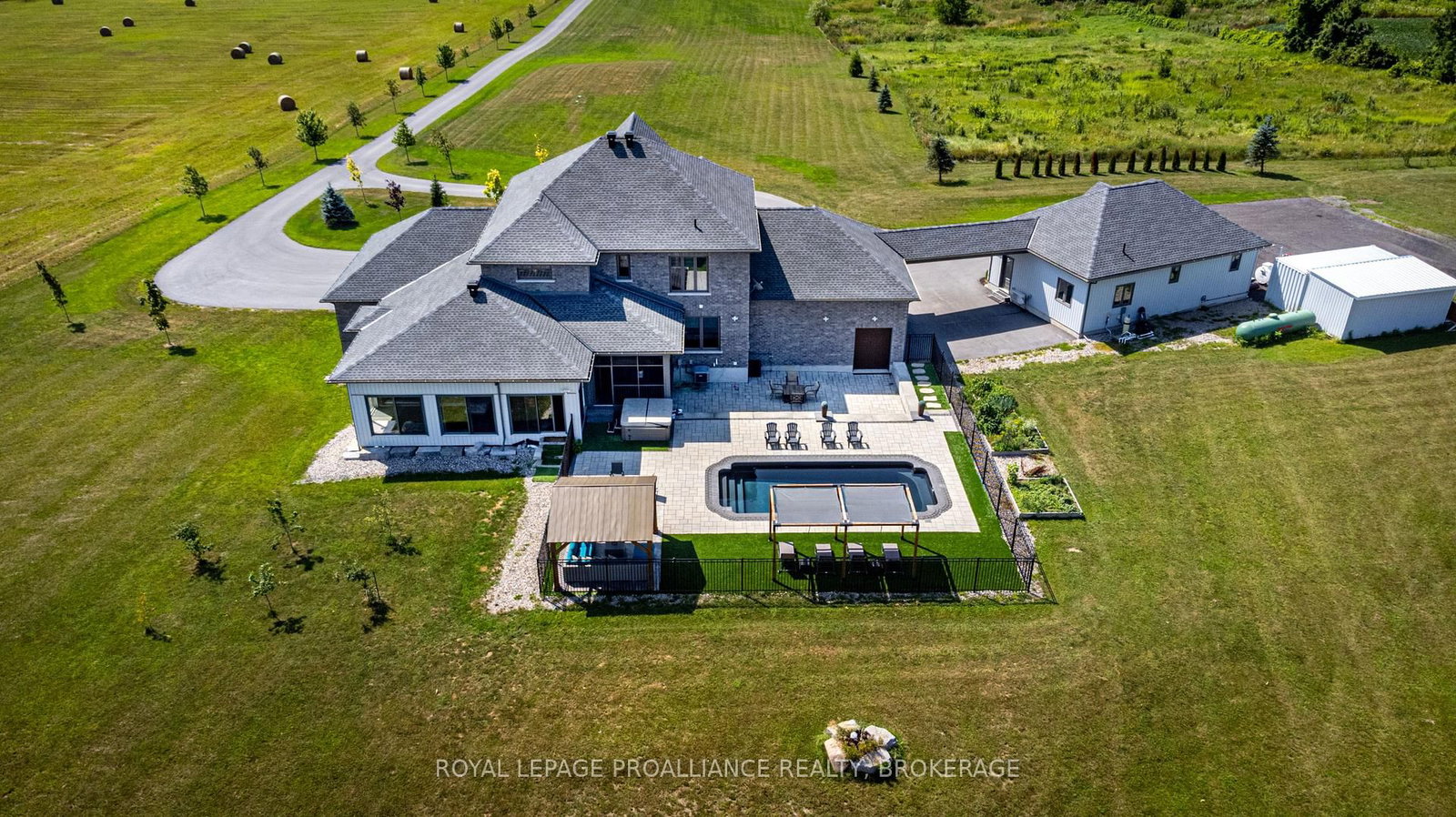 Listing Image 46