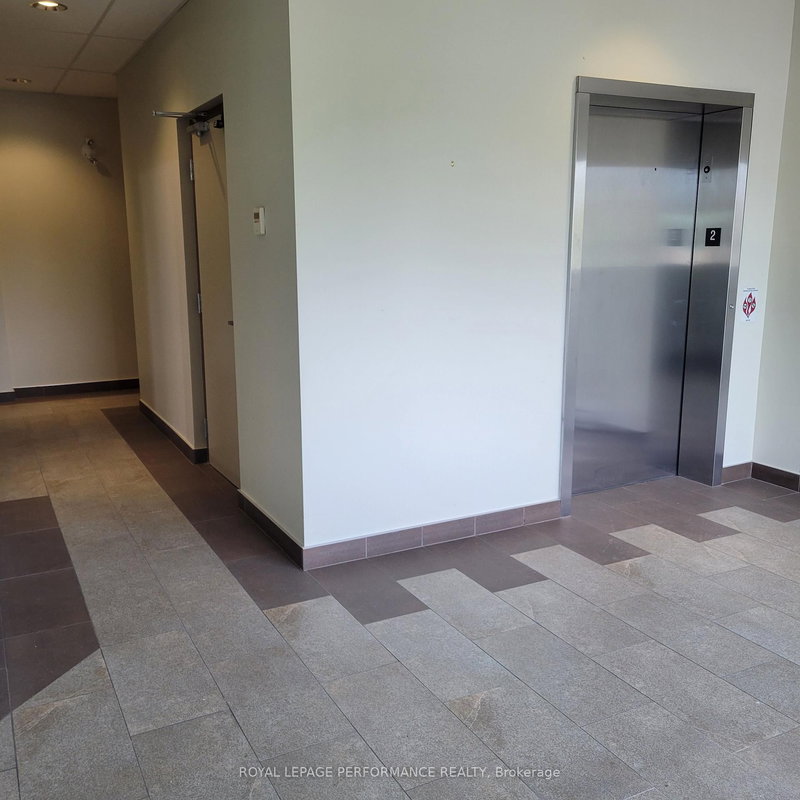 200 - 4471 INNES Rd, Ottawa, K4A 1A7 | Image 3