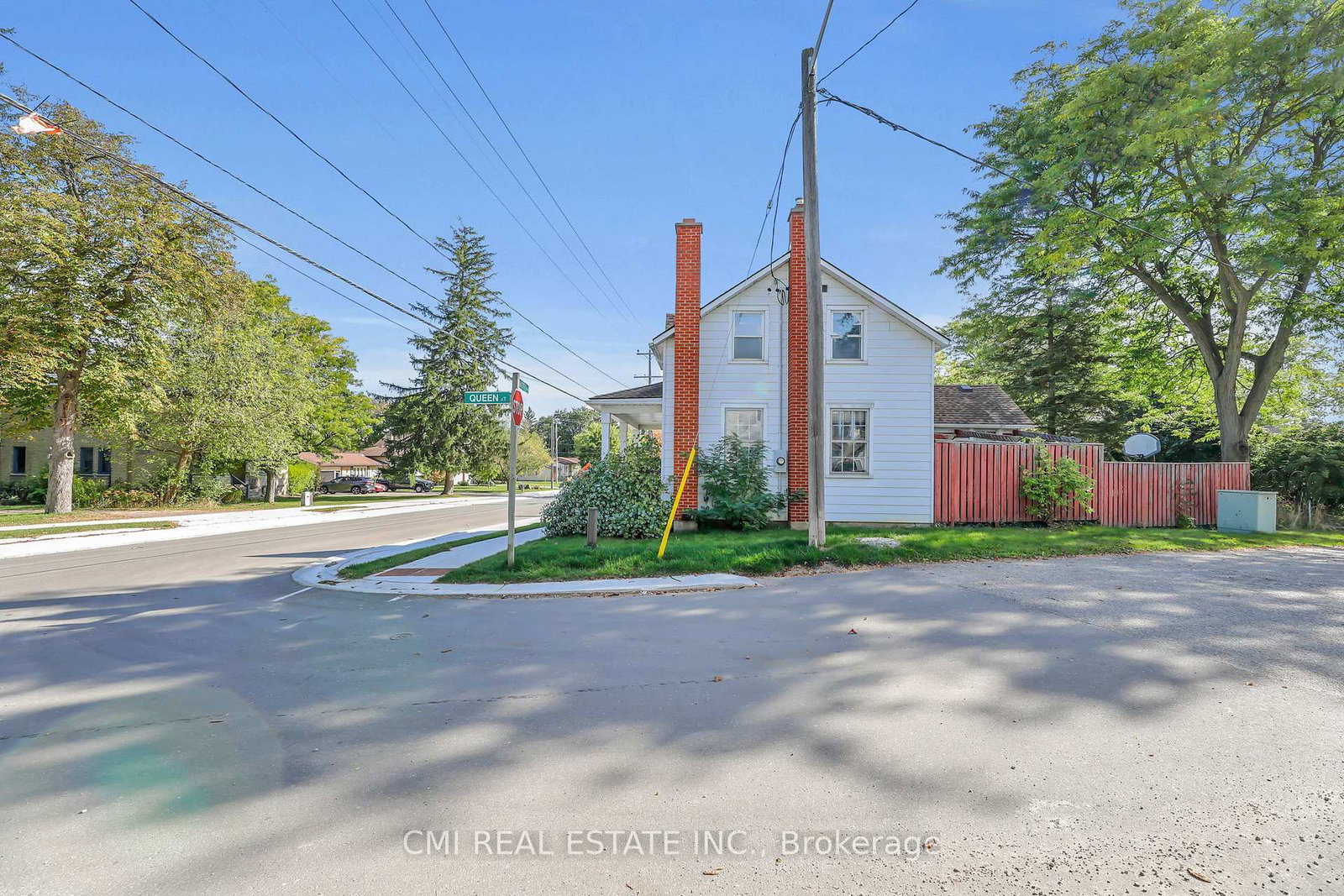 Listing Image 3