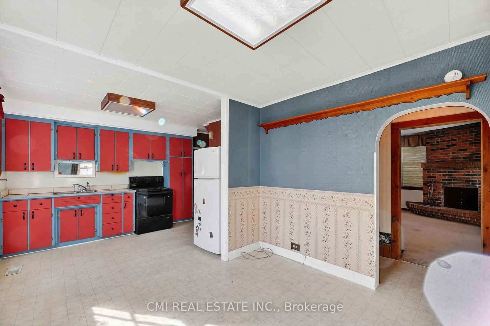 Listing Image 9