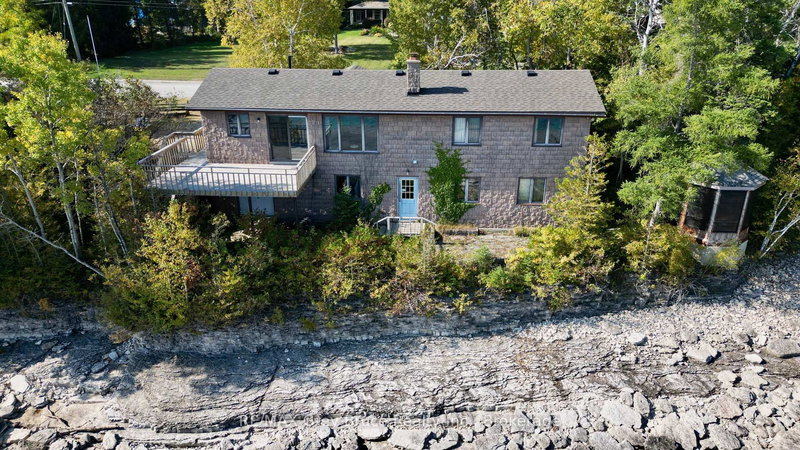248 Isthmus Bay Rd, Northern Bruce Peninsula, N0H 1W0 | Image 2