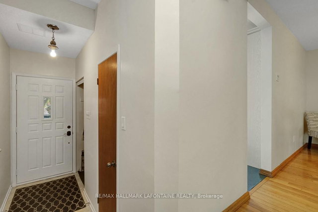 28 - 2 Bertona Street