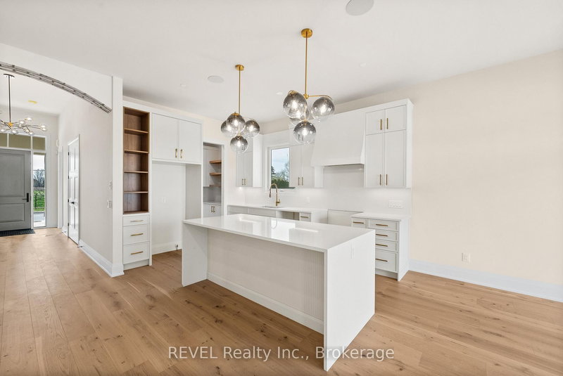 15 Oakley Dr, Niagara-on-the-Lake, L0S 1J0 | Image 3